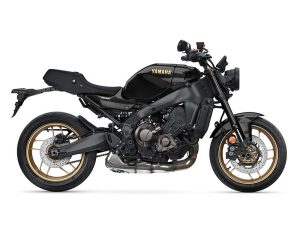 YAMAHA XSR900